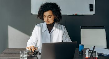 Controleur gestion assu